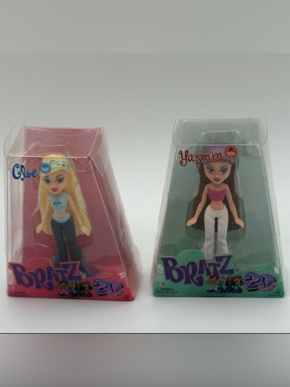 20 YEARZ Cloe & Jasmine 2” Doll Bratz Flashback Minis Fashion Style
